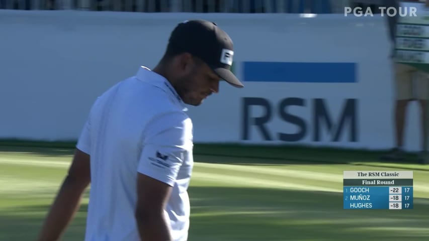 Sebastián Muñoz makes birdie on No. 17 in Round 4 at The RSM Classic