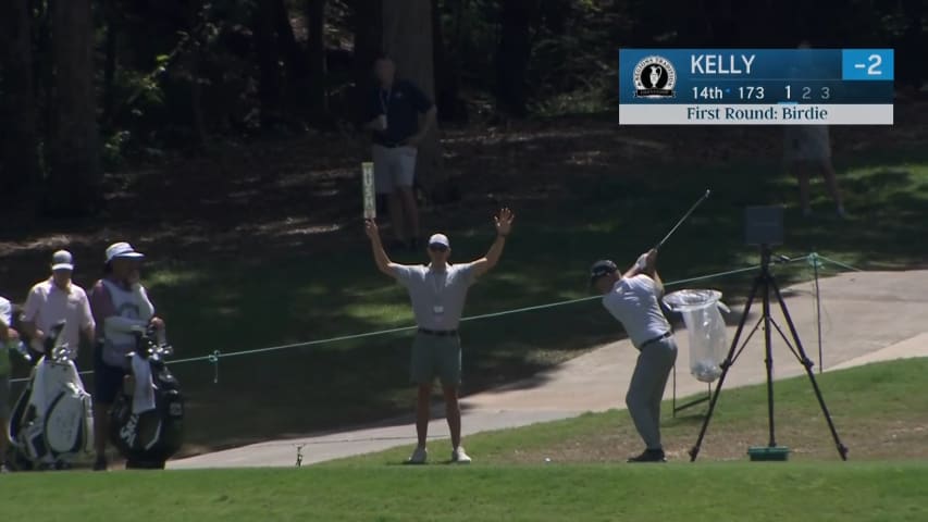 Jerry Kelly sticks green to set up birdie at Tradition