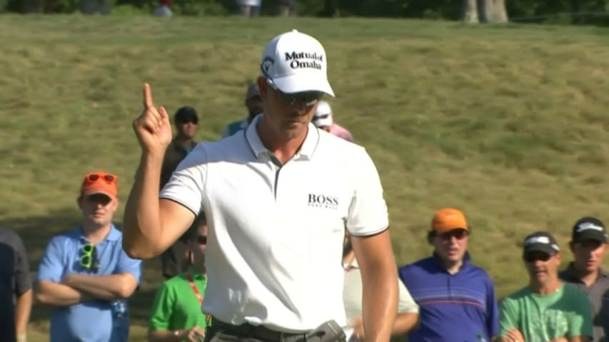 Henrik Stenson pours in a 36-foot putt for birdie at Deutsche Bank