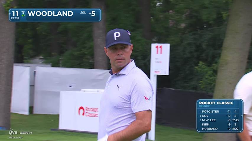 Gary Woodland sinks a 22-foot birdie putt on No. 11 at Rocket Classic