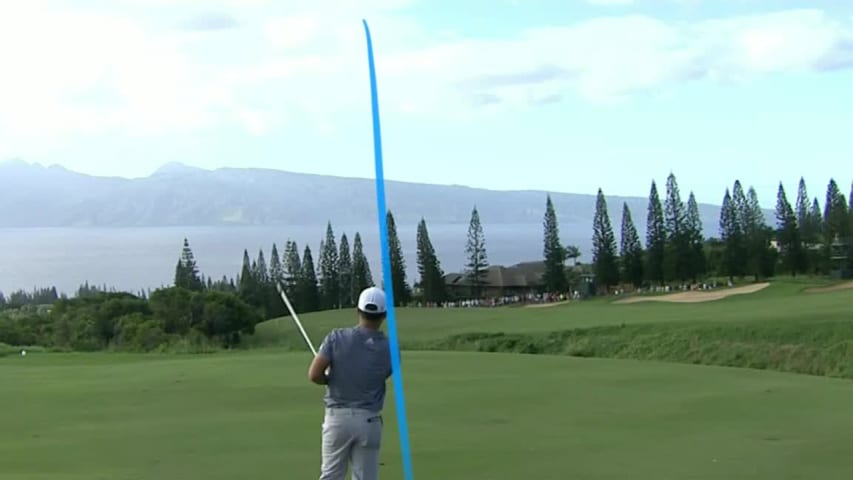 Xander Schauffele sticks it on No. 17 at Sentry 