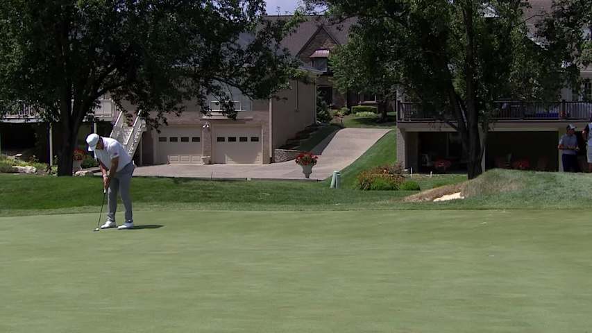 Chan Kim sinks a 24-foot birdie putt on No. 17 at ISCO Championship