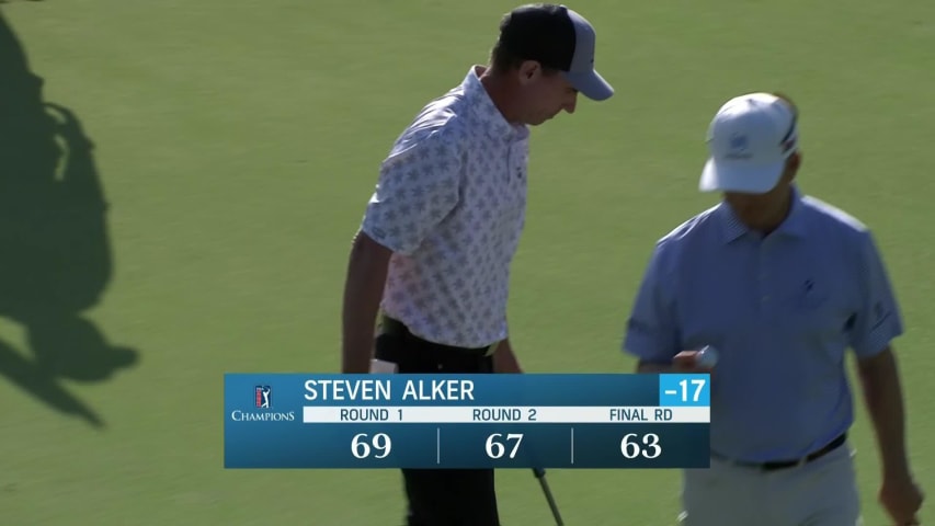 Steven Alker makes birdie on No. 18 at Mitsubishi