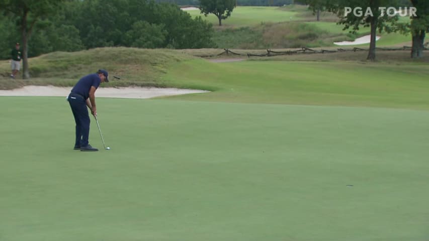 Phil Mickelson jars long birdie putt at the Charles Schwab Series 