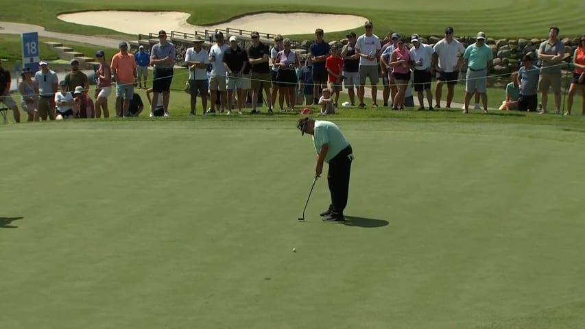 Tim Herron sinks birdie putt at Principal