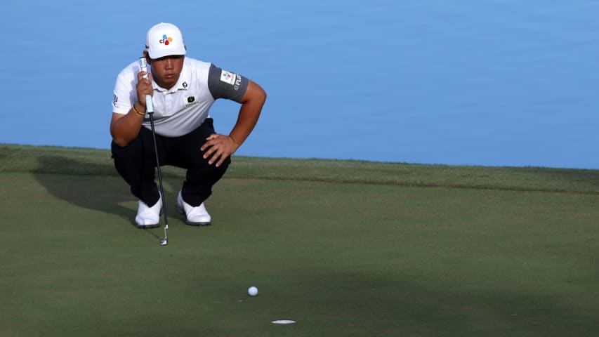 Best of: Tom Kim's short game at Shriners Children's Open