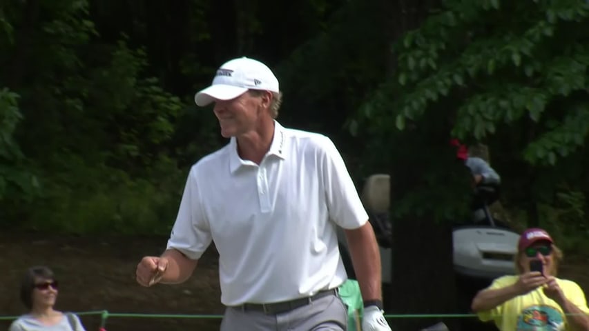 Steve Stricker's bunker birdie on No. 17 at Tradition