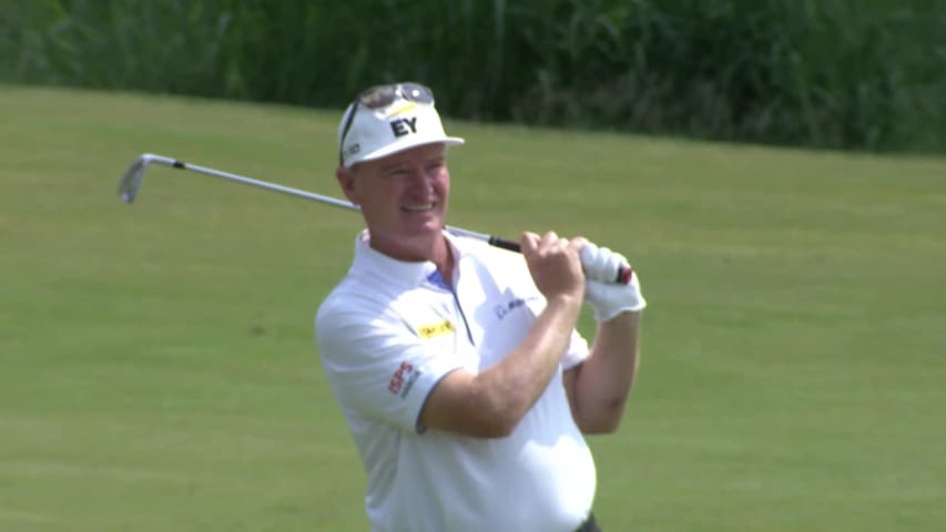 Ernie Els makes birdie on No. 16 at Principal Charity Classic