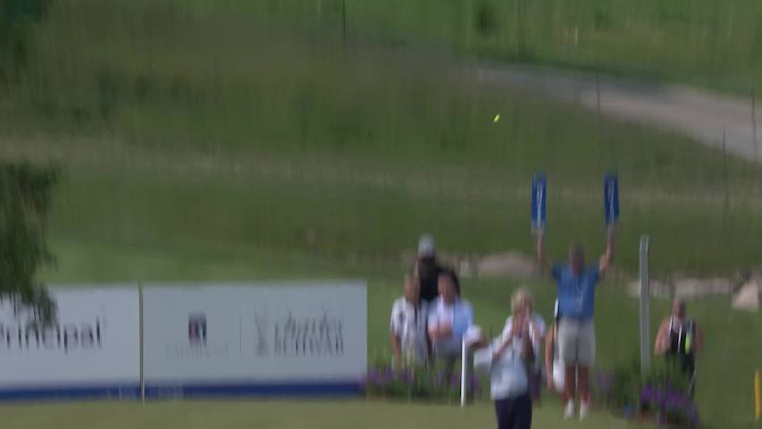 Fred Couples makes birdie on No. 18 at Principal Charity Classic