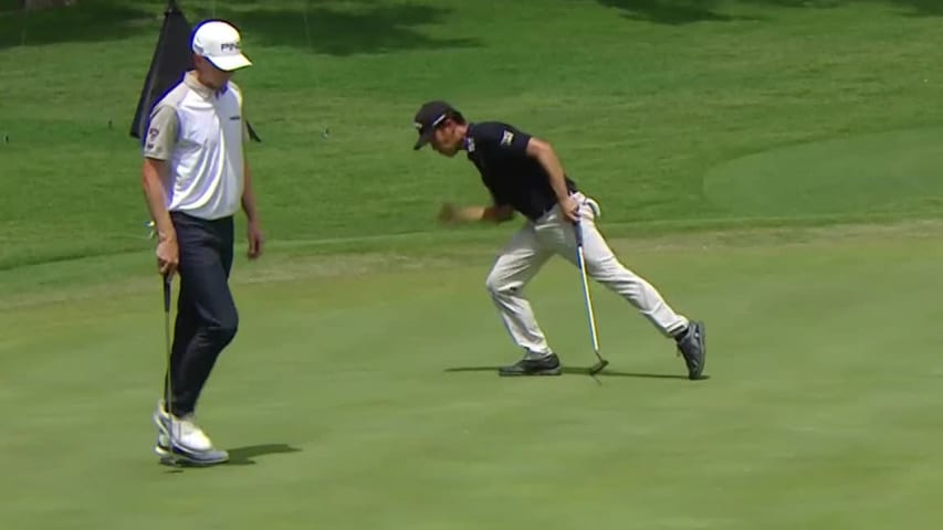 Kevin Na’s fist-pumping birdie putt at Charles Schwab