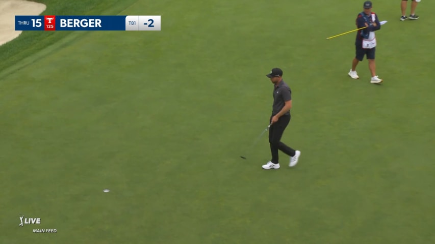 Daniel Berger drains a 28-foot birdie putt at Rocket Mortgage