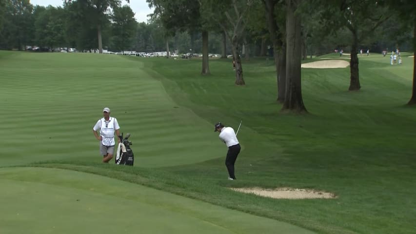 Mark Hensby chips in for birdie at Kaulig Co. Championship