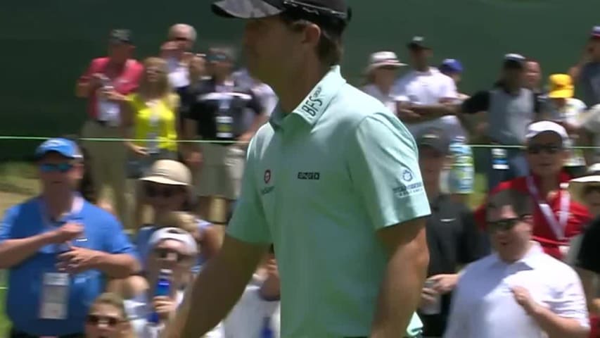 Kevin Kisner’s lengthy birdie putt on No. 18 at Rocket Mortgage