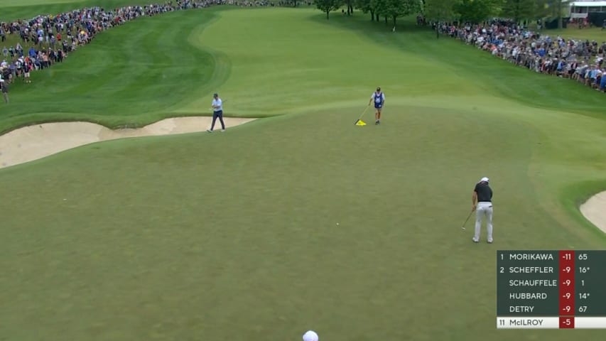 Rory McIlroy pours in 40-footer for birdie at PGA Championship