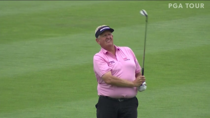 Colin Montgomerie uses nice approach to set up birdie at Boeing Classic