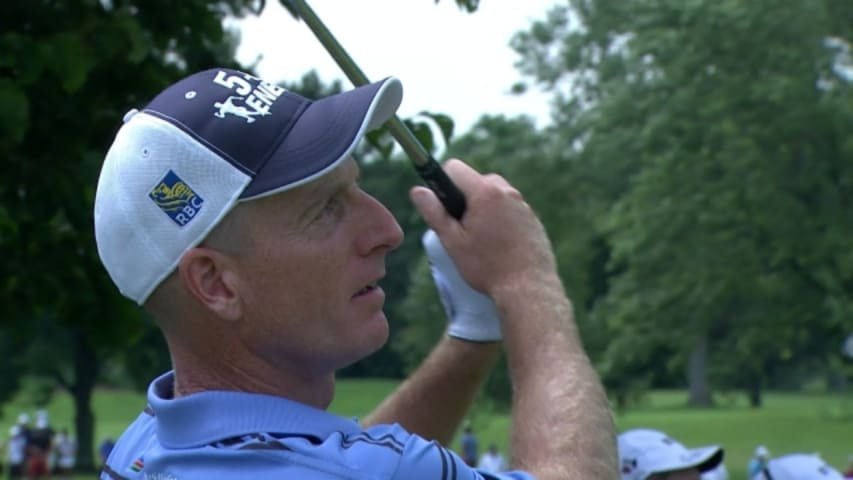 Jim Furyk sticks his tee shot to 4 feet on No. 17 at RBC Canadian