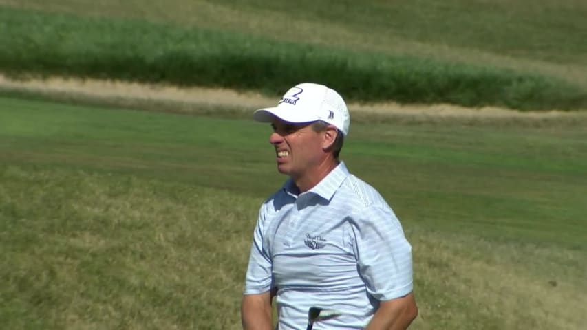 Steven Alker finishes with birdie on No. 18 at Boeing Classic