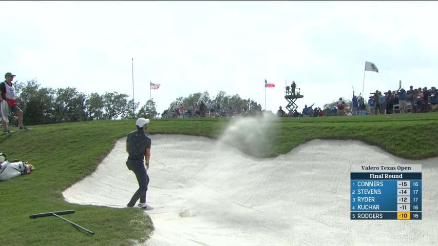Patrick Rodgers gets up-and-down from greenside bunker on No. 17 at Valero