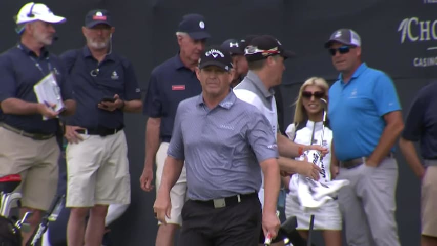 Lee Janzen makes birdie on No. 18 at ClubCorp Classic