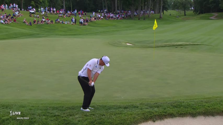 Sungjae Im holes impressive chip for birdie at John Deere