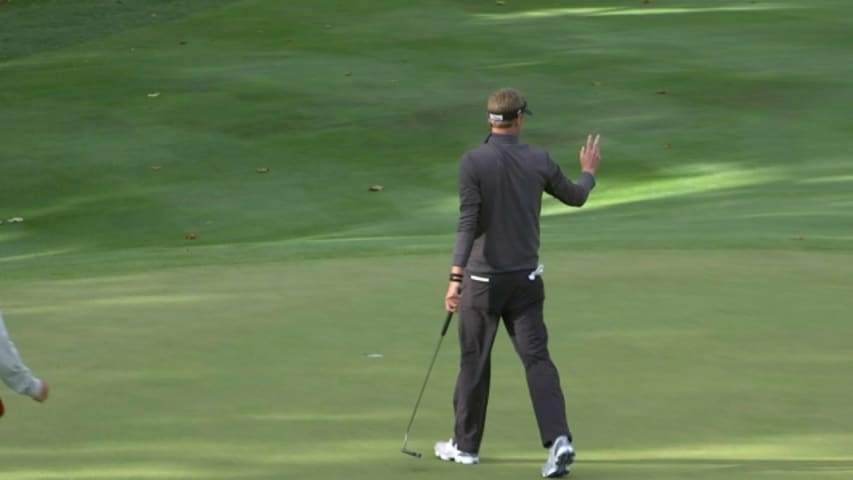 Brett Stegmaier holes 22-footer for birdie at Hotel Fitness