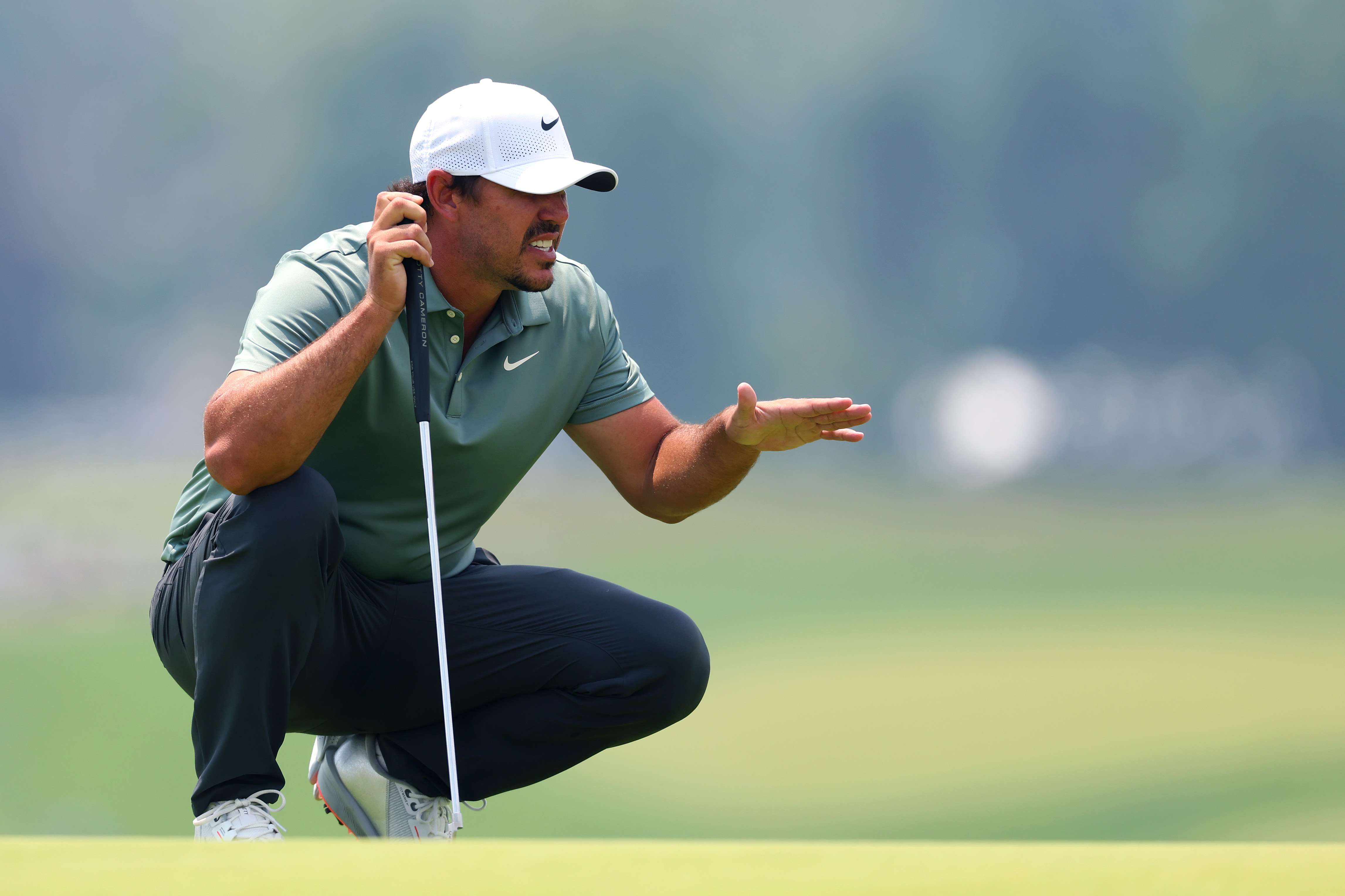 brooks koepka dip tobacco Colin Montgomerie disgusted by players spitting at US Open Brooks Koepka admits putting flaw