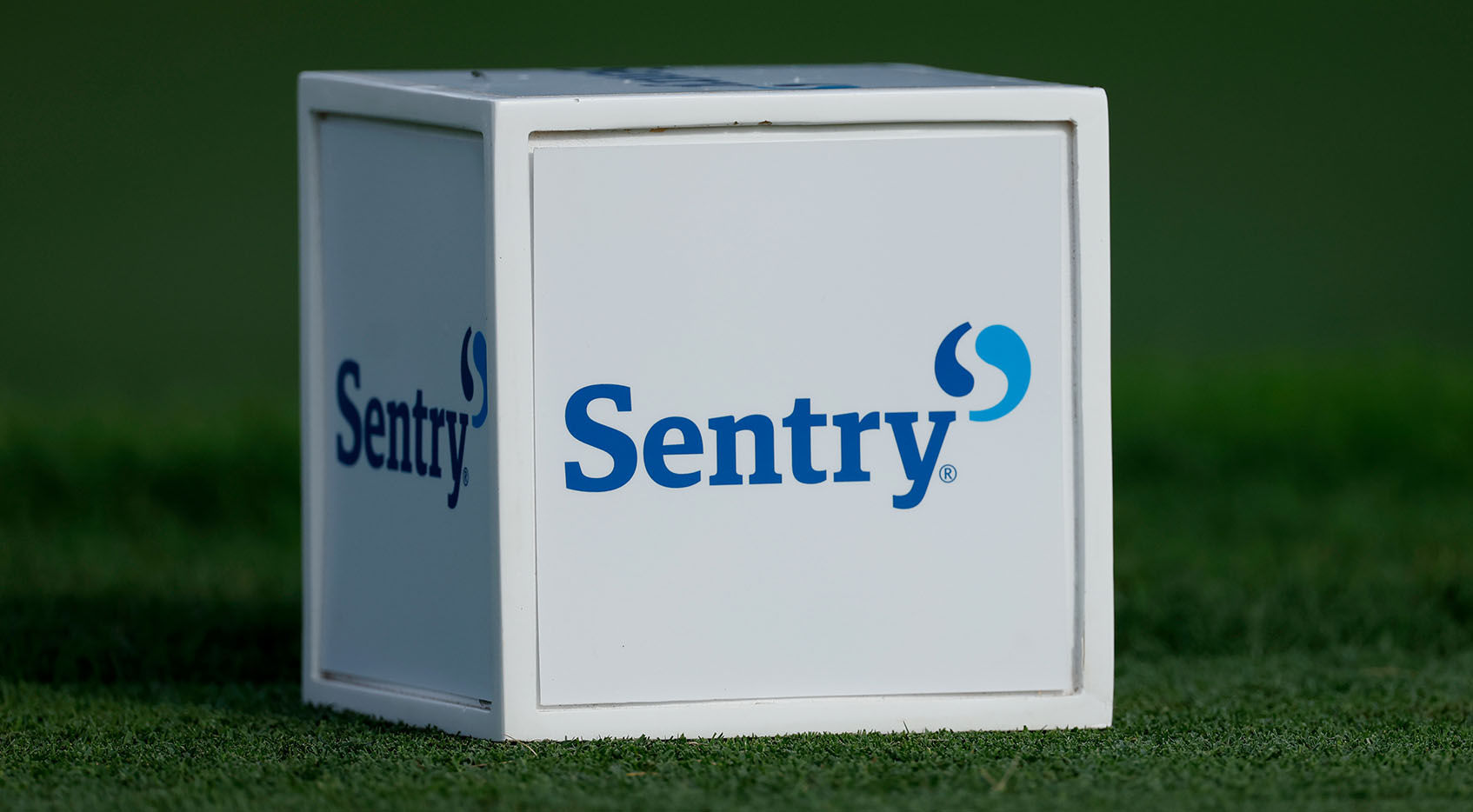 How to watch Sentry Tournament of Champions, Round 2 Featured Groups, live scores, tee times, TV times