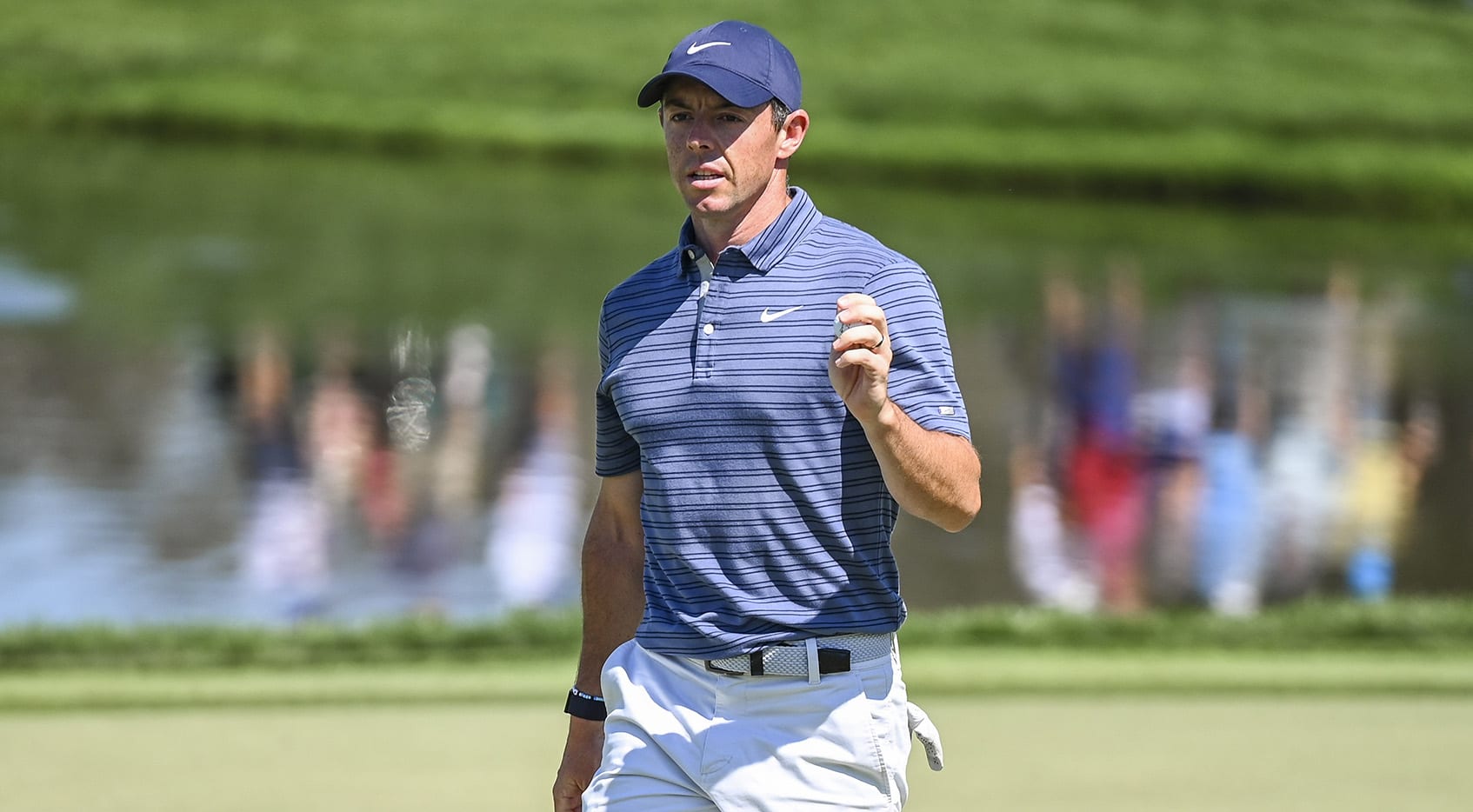 Rory McIlroy leads by two at Arnold Palmer Invitational