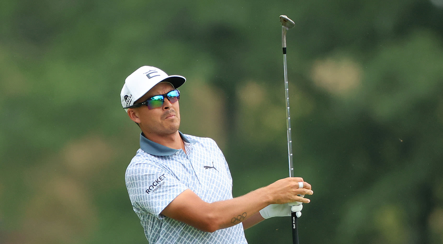 Rickie Fowler cards career-low 60 at Travelers Championship