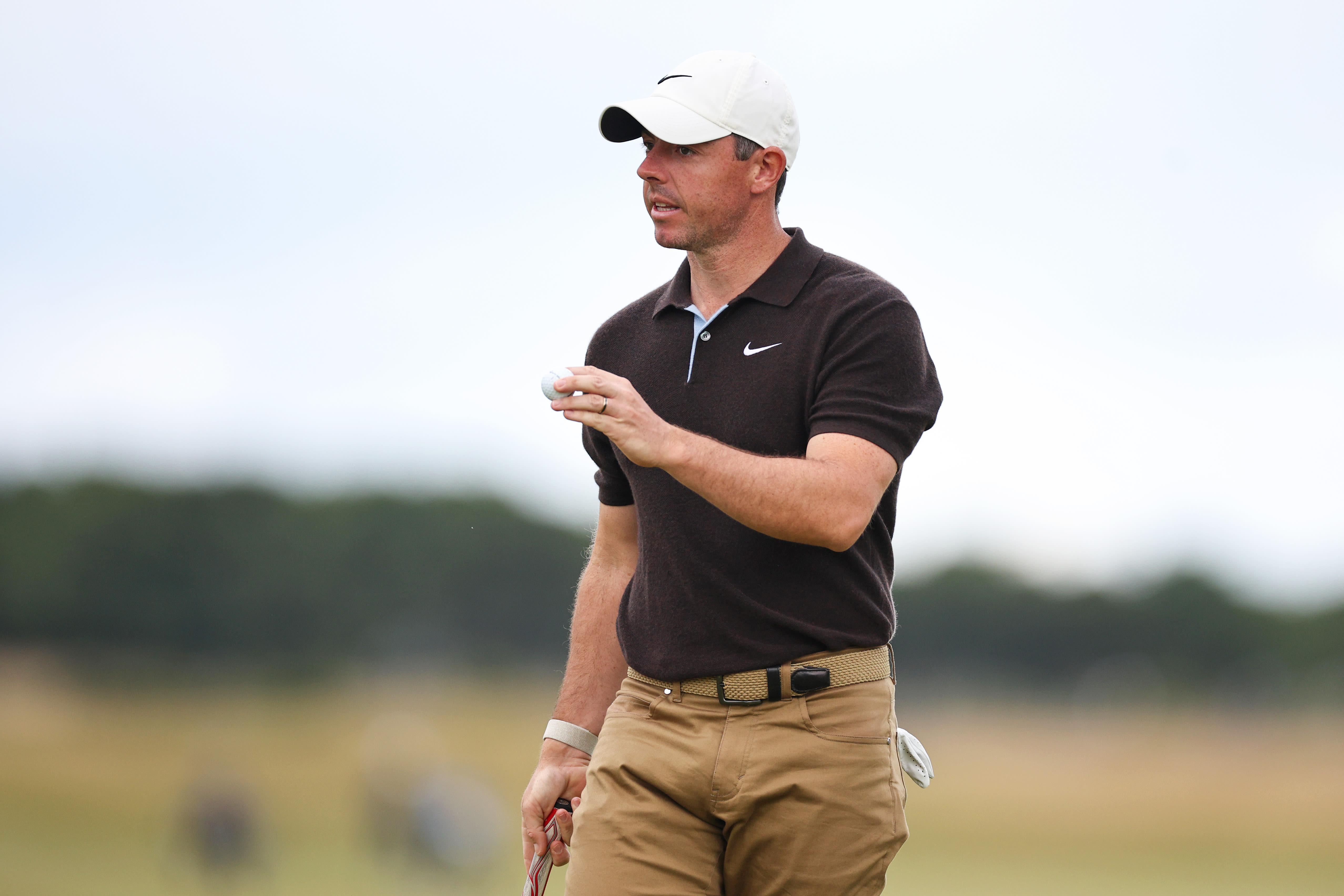 Rory McIlroy takes lead into final round at Genesis Scottish Open PGA