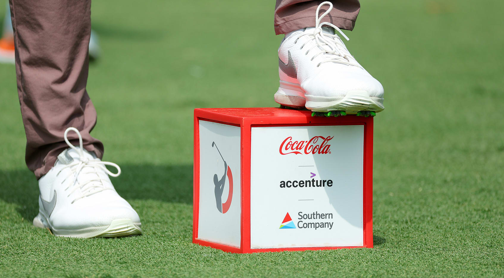 How To Watch TOUR Championship Round 2 Featured Groups Live Scores 