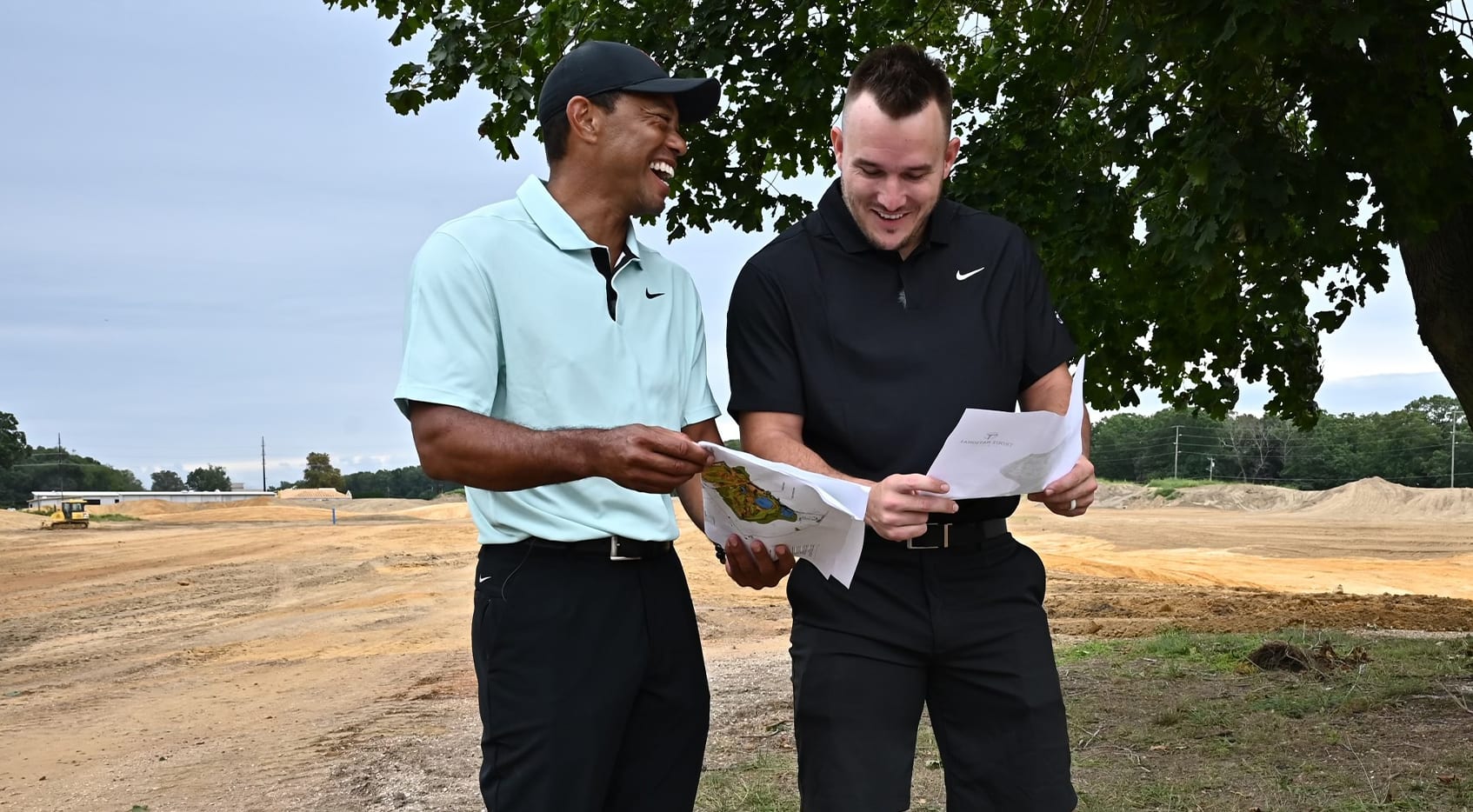 Tiger Woods visits Mike Trout for sneak peek of their New Jersey course