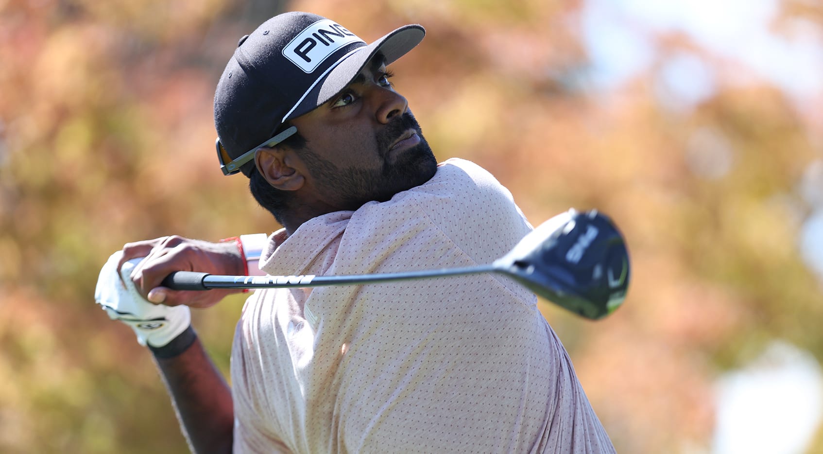 Sahith Theegala leads by two at while Justin Thomas inches