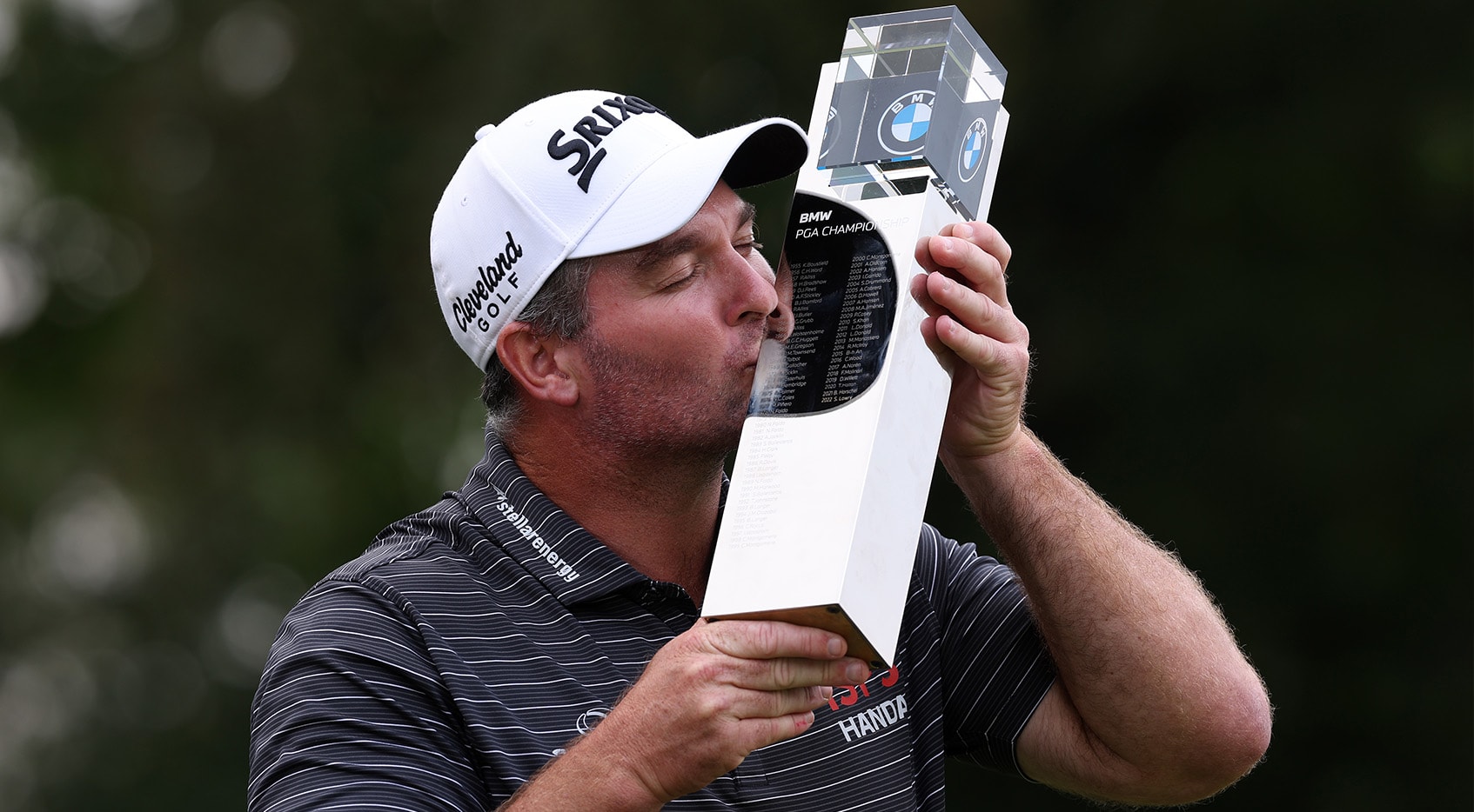 Ryan Fox rallies to win DP World Tours top event at Wentworth