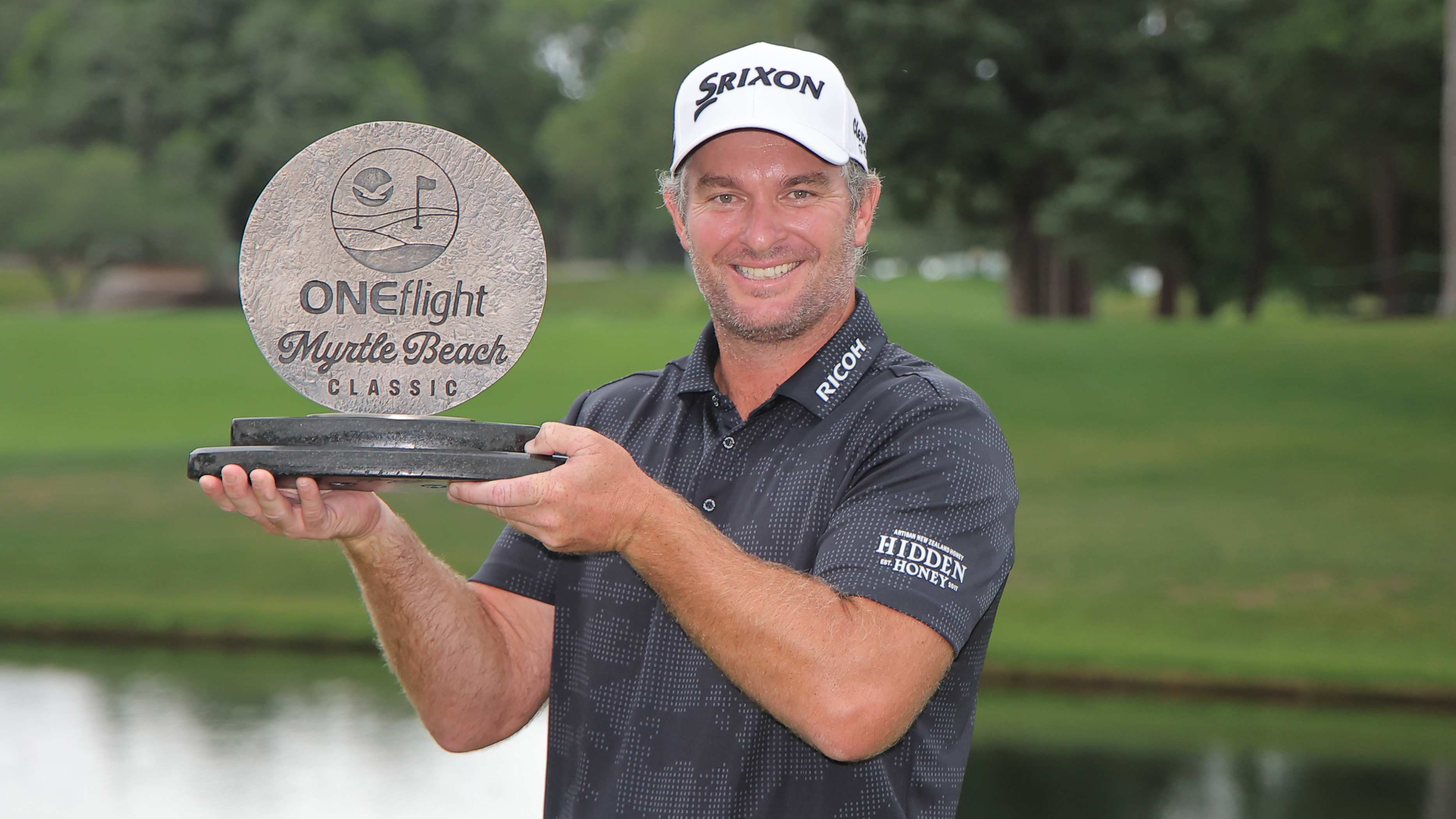 Ryan Fox chips in for birdie in playoff to win ONEflight Ryan Fox chips in for birdie in playoff to win ONEflight