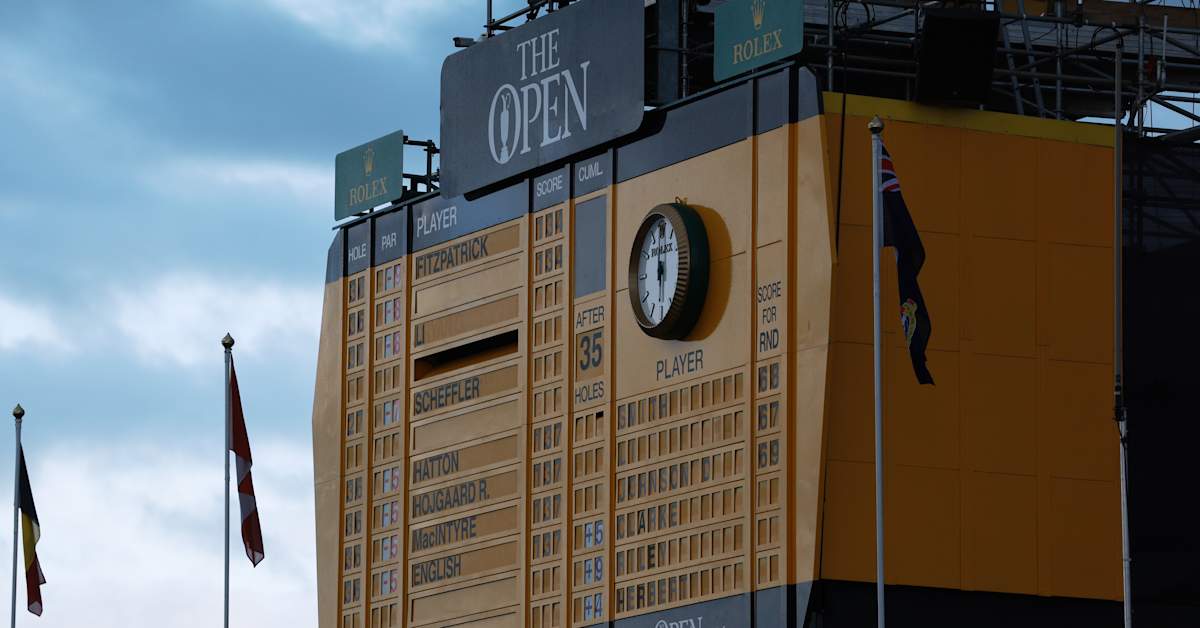 Leaderboard and tee times at Royal Portrush