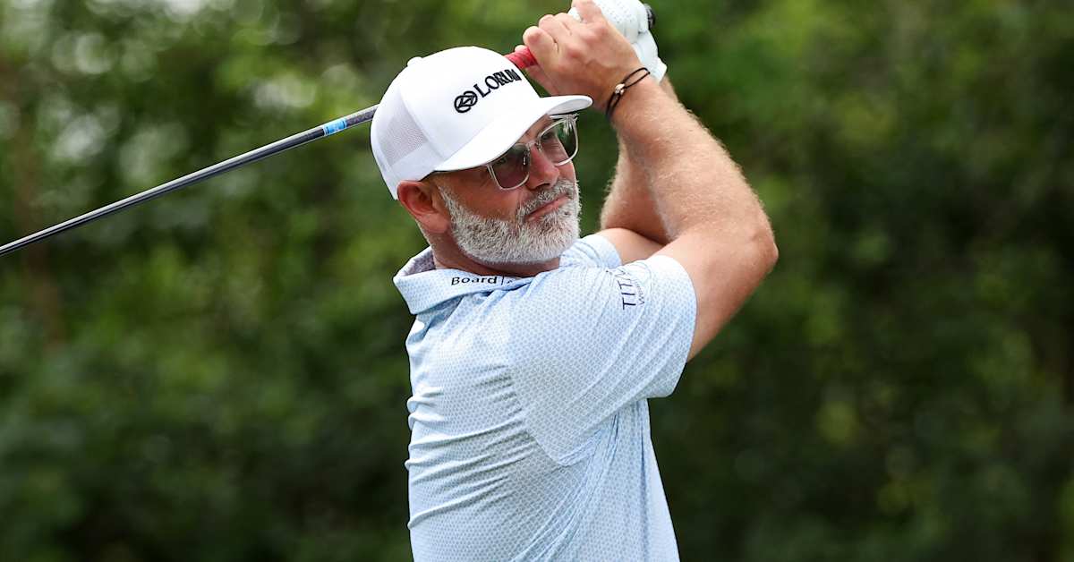 Paul Waring tries to get game on track, leads Texas Children's Houston Open by one shot over Gary Wo
