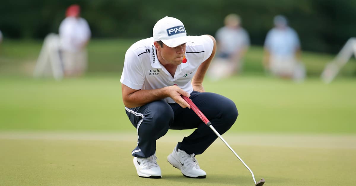 Viktor Hovland rides hot putter to personal best at TOUR Championship