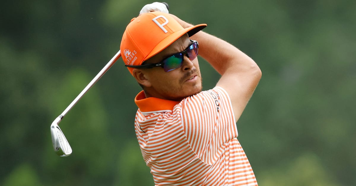 Fowler completes career comeback victory at Rocket Mortgage Classic