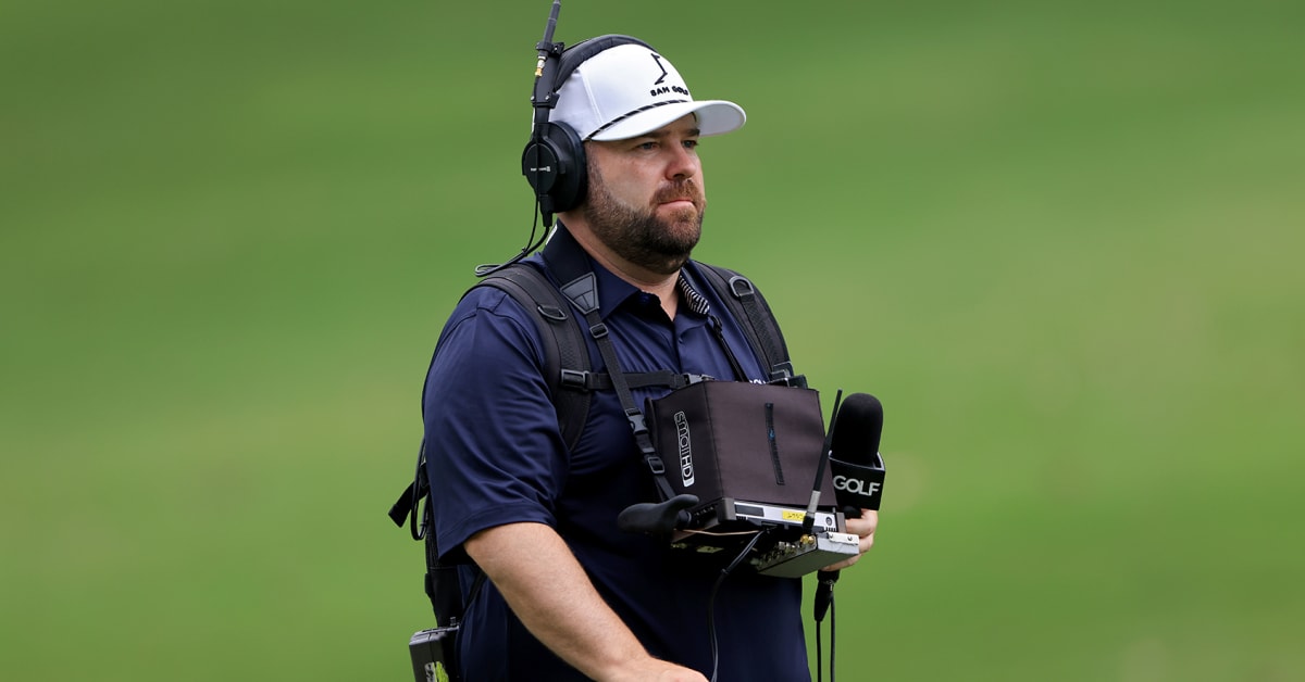 Colt Knost trades microphone for caddie bib at WM Phoenix Open - Vimarsana News