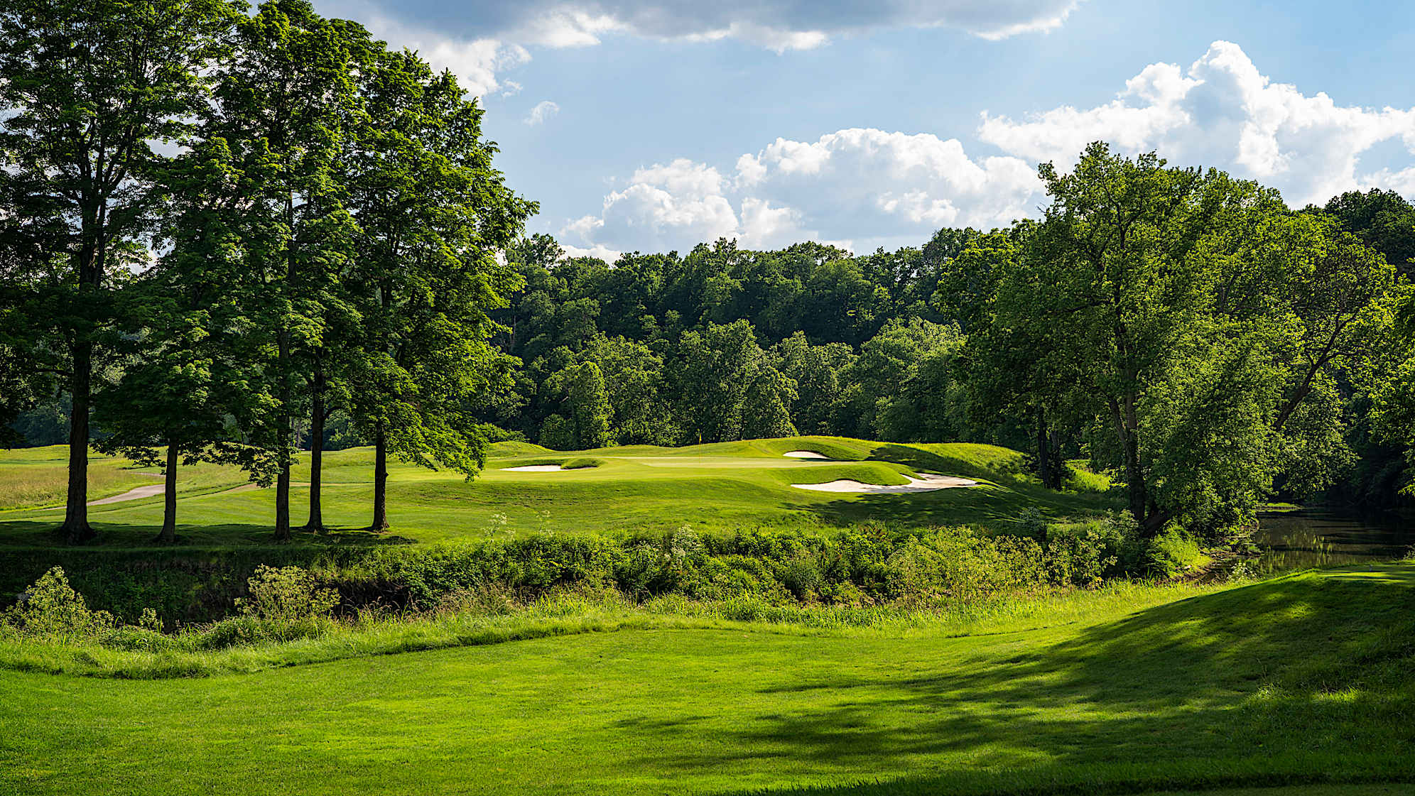 Honest Abe: Named after Kentucky’s only president (Lincoln was born in Larue County, about 70 miles south of Valhalla; his family moved to Illinois when he was 7), this challenging par 3 demands an “honest” attempt. Floyd’s Fork sweeps around to the right of the green, which also is guarded by a large bunker to the right and smaller bunkers to the left and behind. But the real danger is misreading the wind, which can push a shot to the right side, which slopes down toward the hazards. (Source: PGA of America)