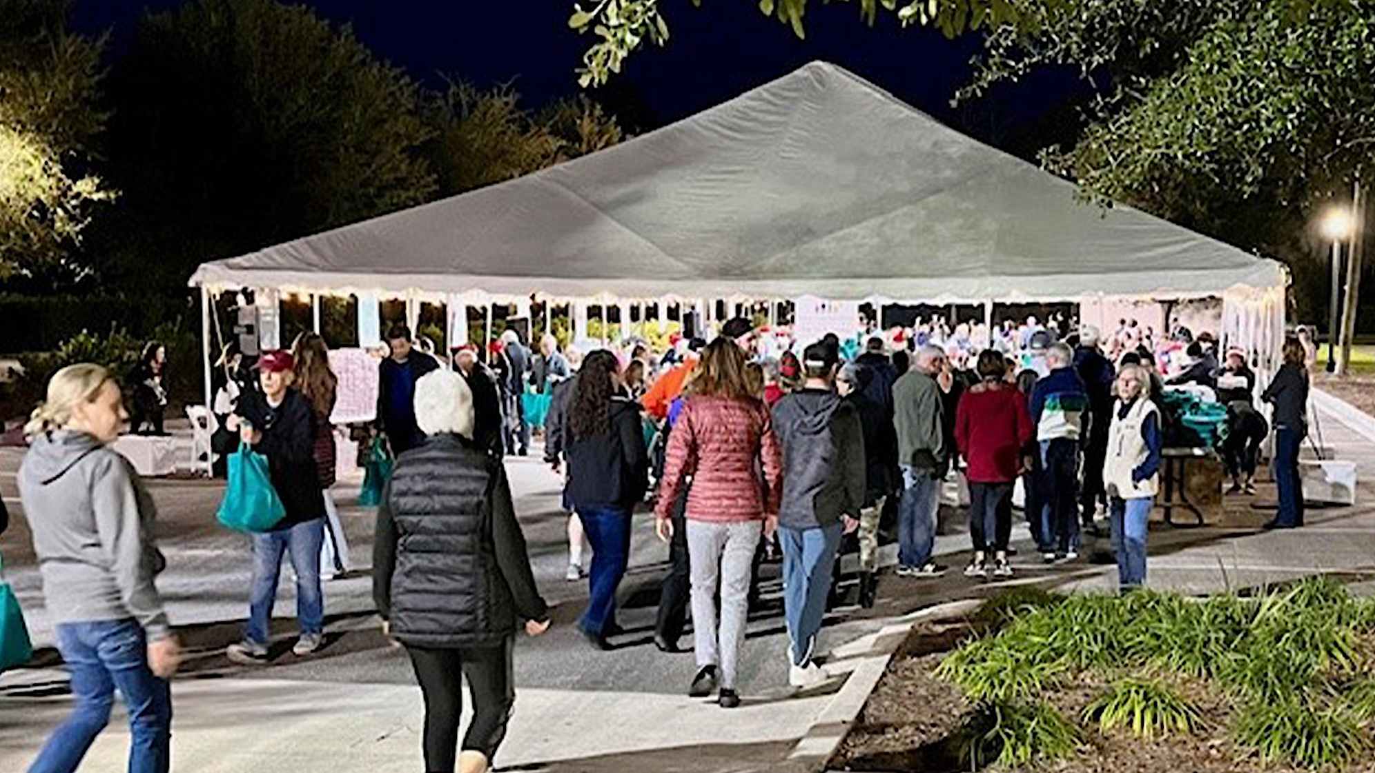 Community members volunteering at the annual Jim & Tabitha Furyk Foundation "Hope for the Holidays" event. (Photos courtesy the Jim & Tabitha Furyk Foundation)