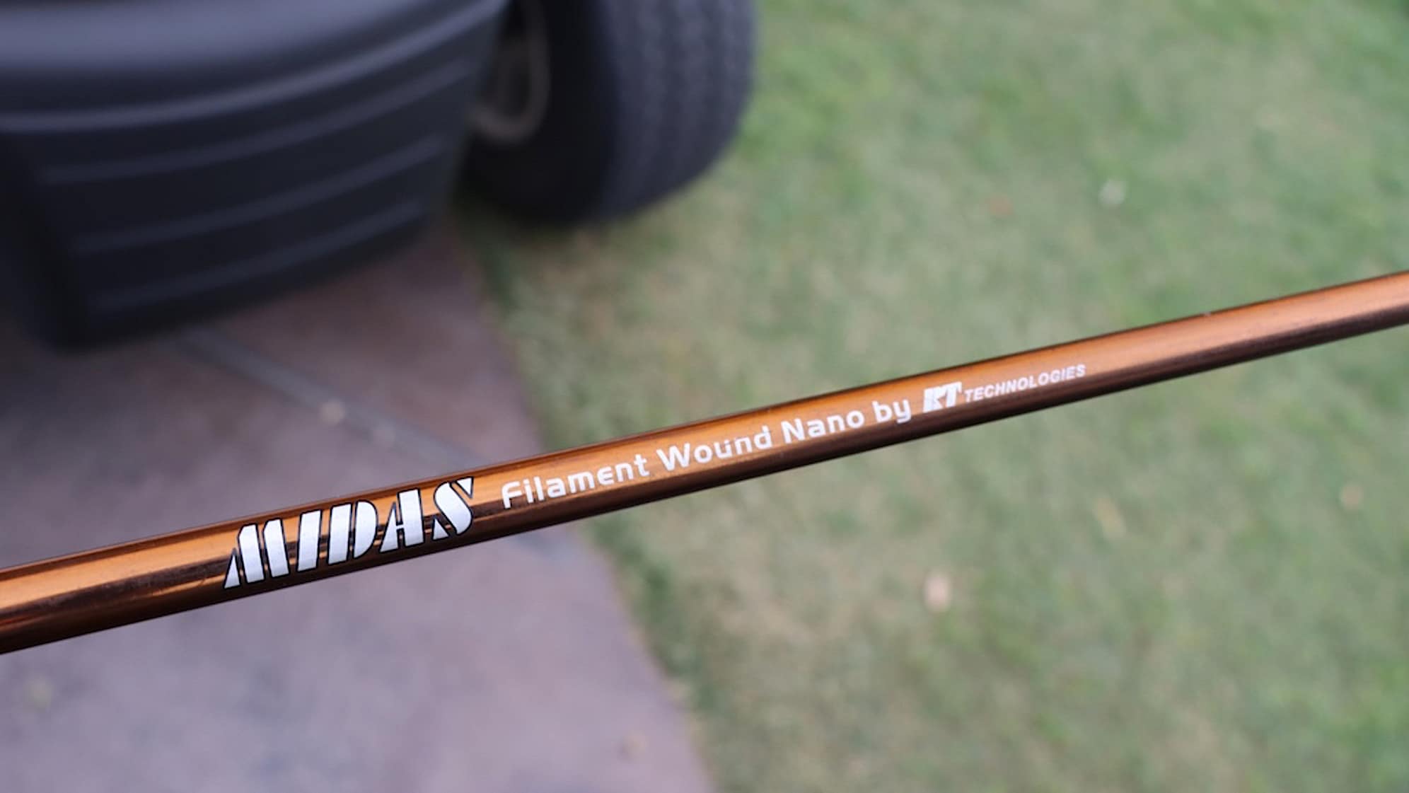 A look at Bernhard Langer’s RT Technologies Midas Filament Wound Nano shaft in his Adams Idea Pro Tour Prototype hybrid. (GolfWRX)