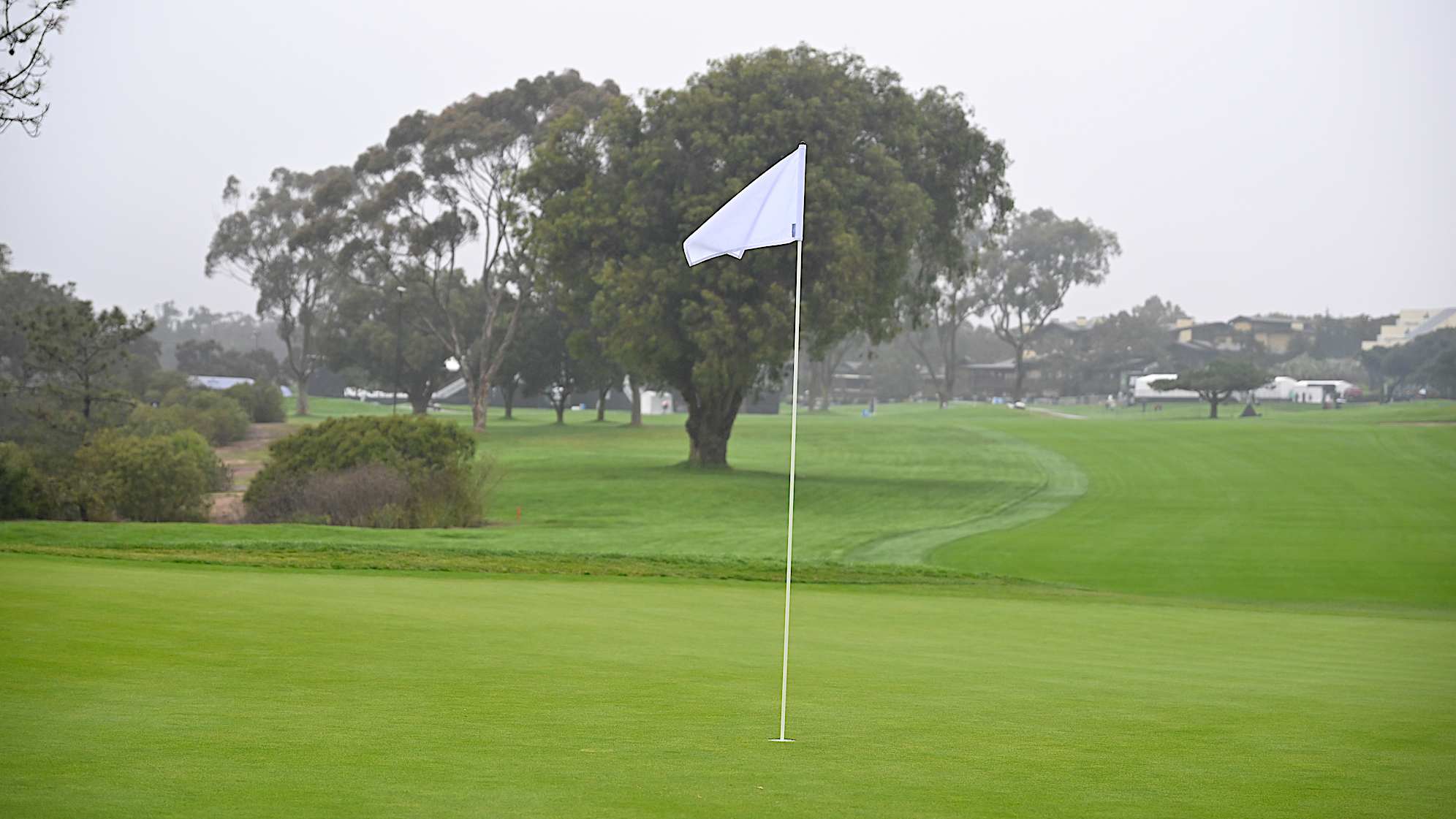 In remembrance of Tiger Woods’ late mother, Kultida, who passed away last week, the seventh hole pin flag on the Torrey Pines South Course will be replaced with a white flag during the four rounds of competition at The Genesis Invitational. (Ben Jared/PGA TOUR)