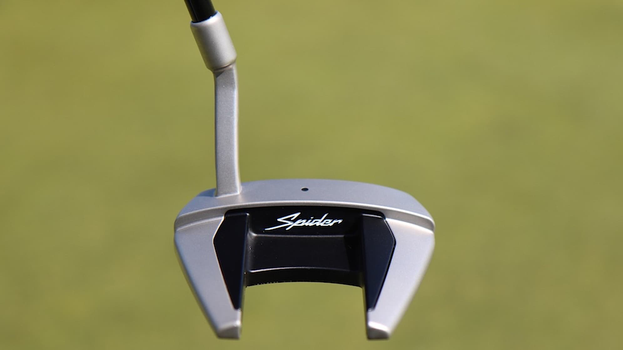 Collin Morikawa's custom silver TaylorMade Spider mallet that he tested in Scotland. (GolfWRX)