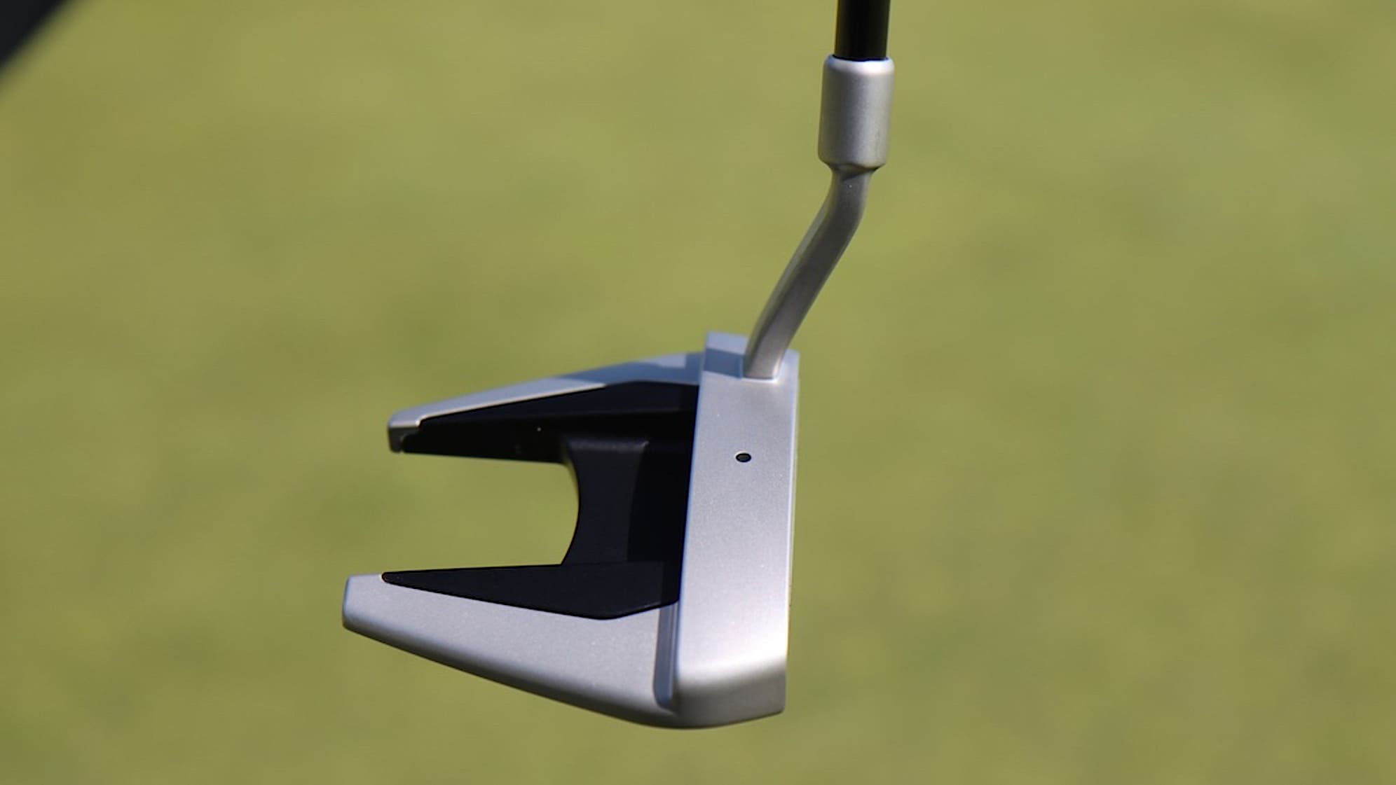 Collin Morikawa's custom silver TaylorMade Spider mallet that he tested in Scotland. (GolfWRX)