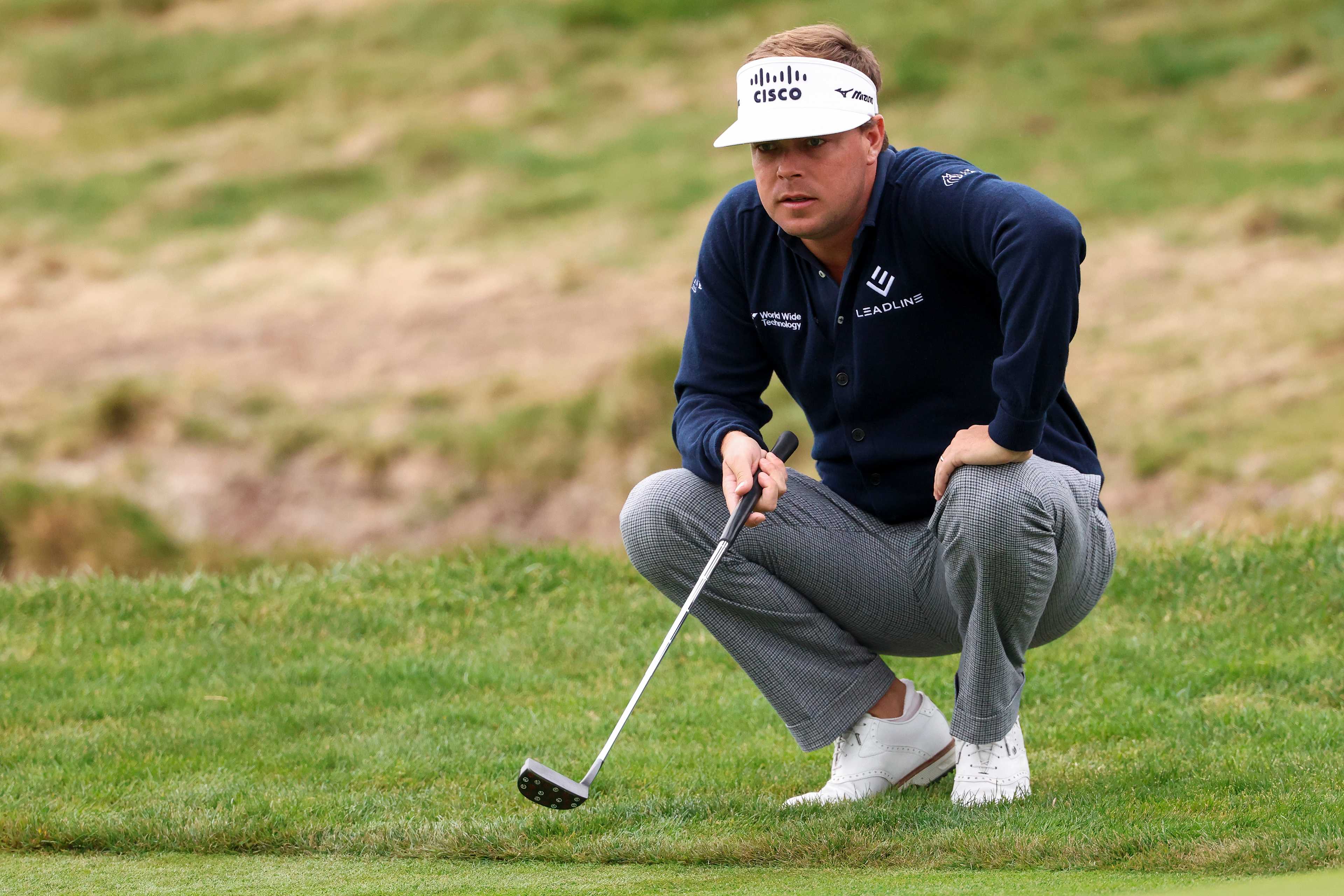 有名ブランド 新品タグ付き PGA tour ゴルフ ニットセーター ボーダー セーター