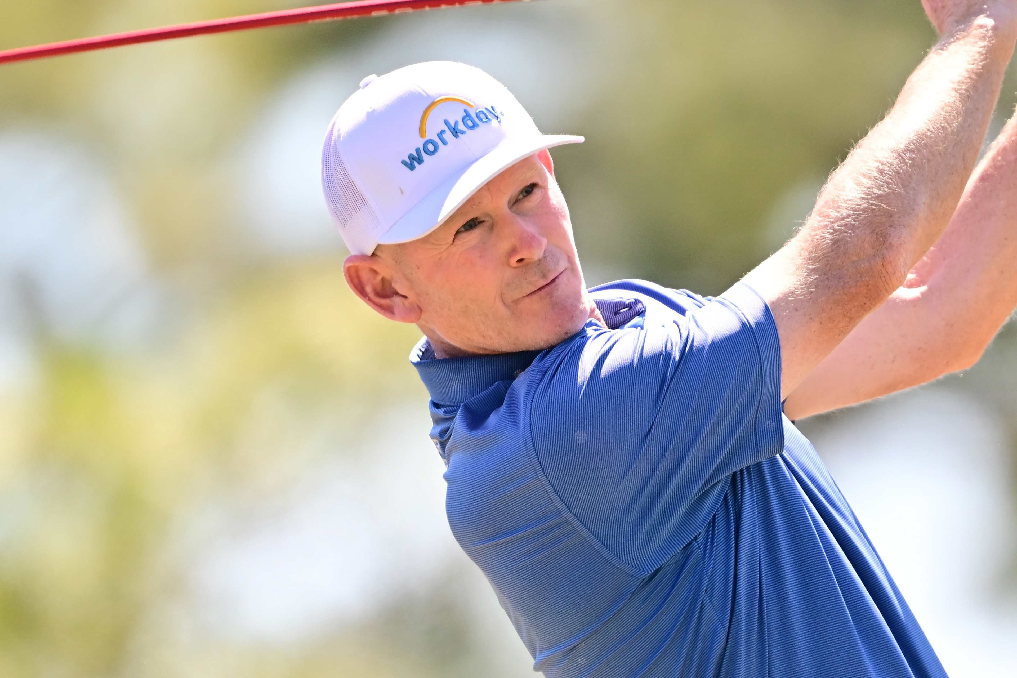 Snedeker flames out of Valspar co-lead, admits 'focus has been split all year'