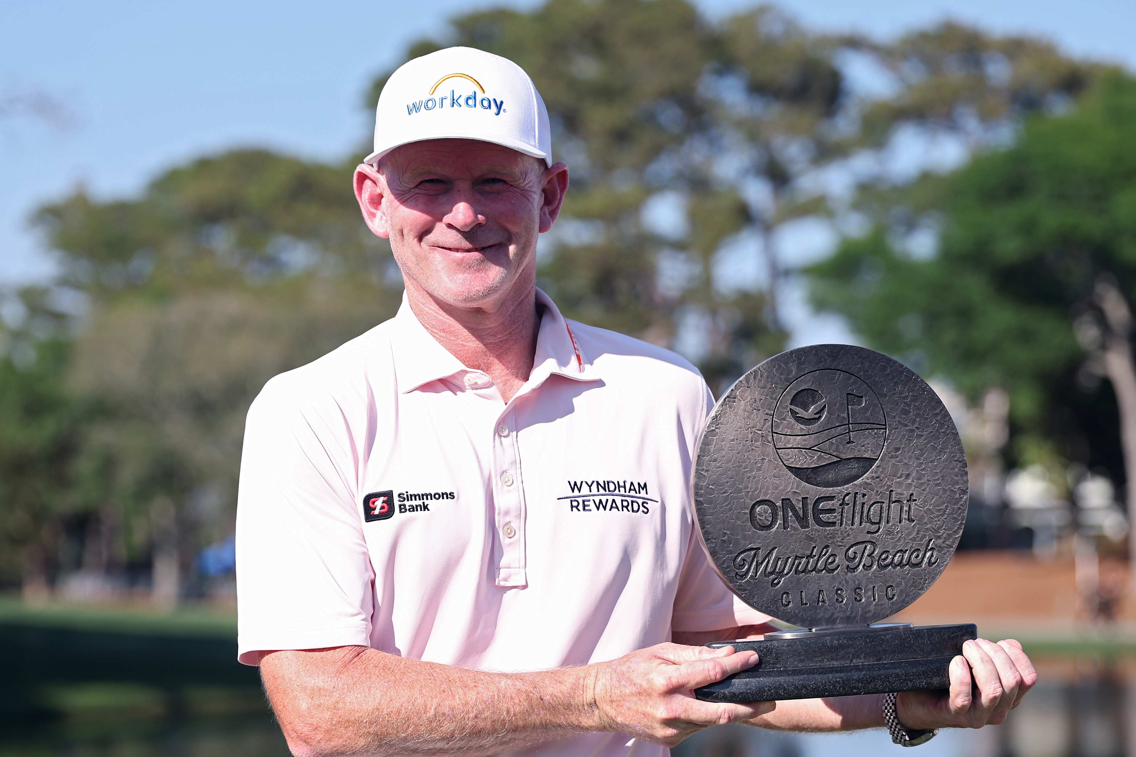 Snedeker wins ONEflight Myrtle Beach for first TOUR title in nearly eight years