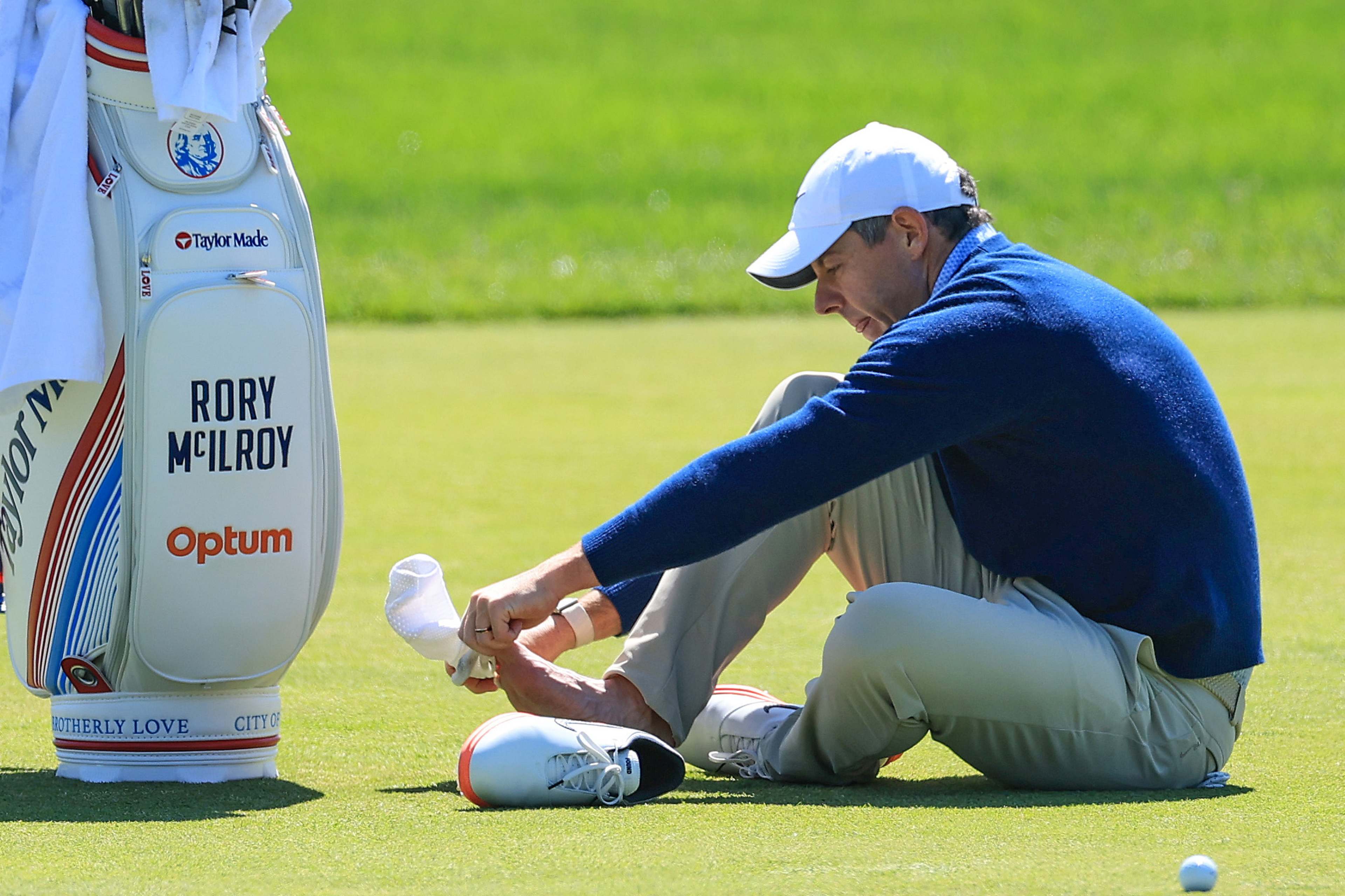 McIlroy ends practice round early due to foot discomfort at Aronimink